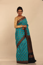 Load image into Gallery viewer, LGHT BLUE COLOUR GHICHA SILK SAREE WITH CONTRASTING COLOUR PALLU AND BORDER - Keya Seth Exclusive
